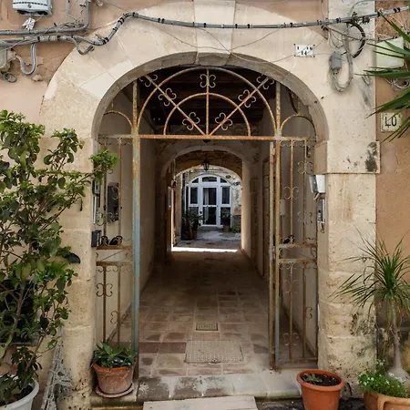 Casa Lureca Syracuse